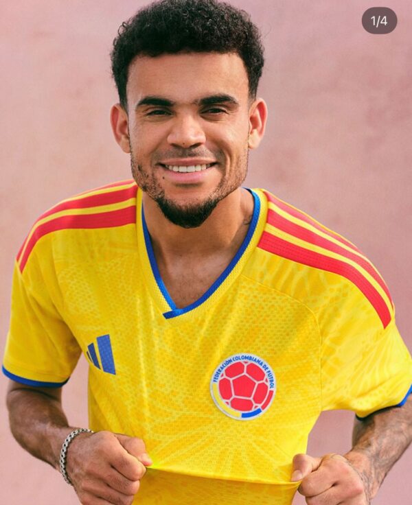 Camiseta de Colombia unisex💛
